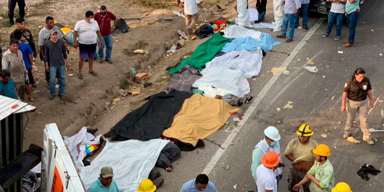 VIDEO: Periodista rompe en llanto al ver los cuerpos de migrantes fallecidos | El Imparcial de Oaxaca