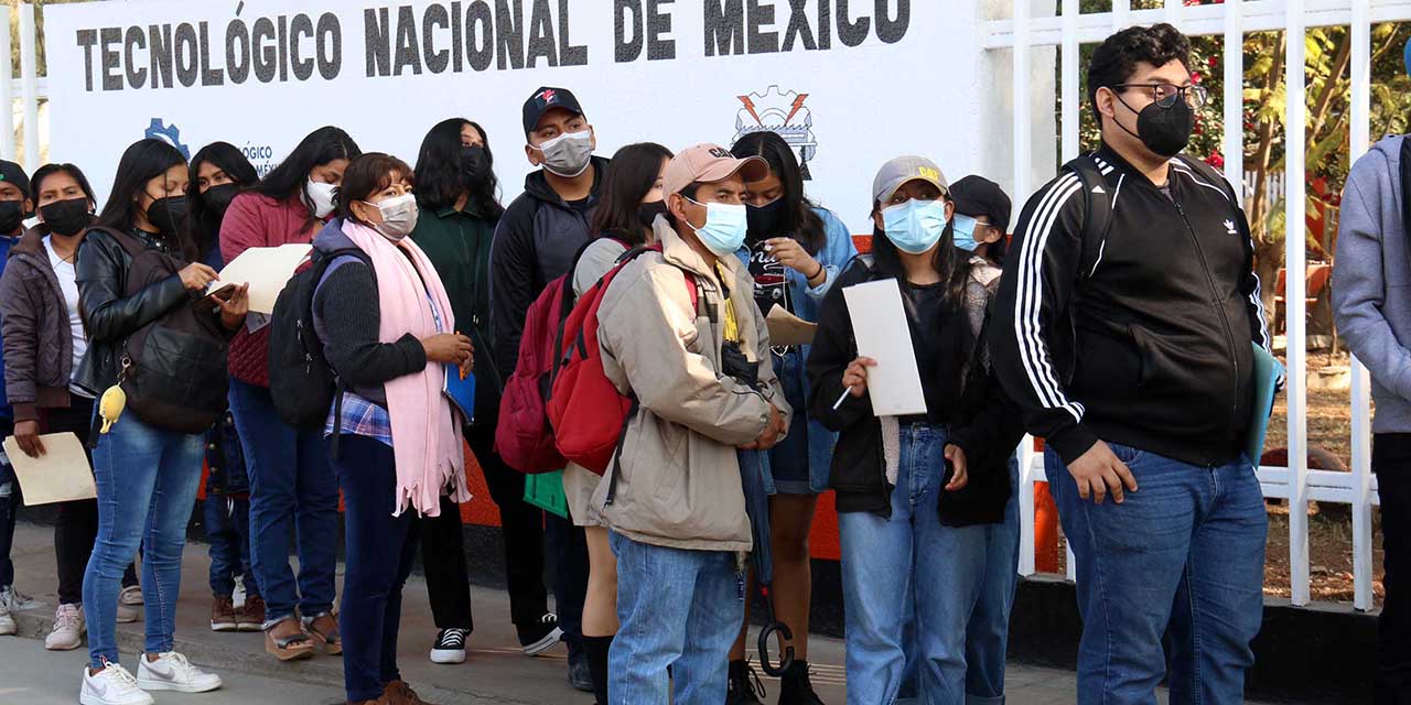 Caótica jornada de vacunación | El Imparcial de Oaxaca