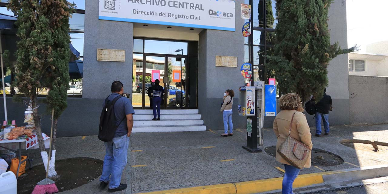 Pega a 1,600 usuarios cierre temporal del Archivo Central | El Imparcial de Oaxaca