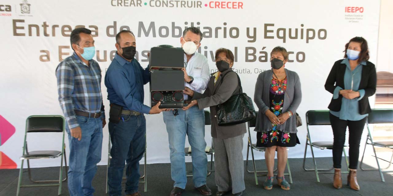 Entrega IEEPO mobiliario y equipo a escuelas de San Andrés Zautla | El Imparcial de Oaxaca
