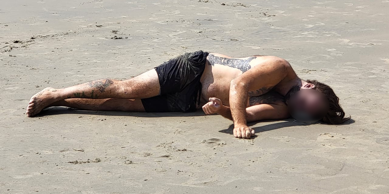 Turista muere ahogado en playa de Tonameca