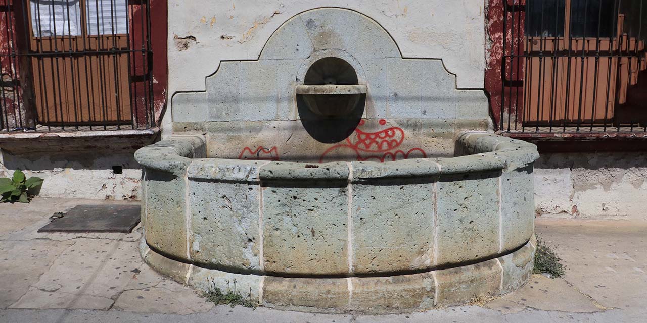 Pila de San Román, patrimonio maltratado por el vandalismo | El Imparcial de Oaxaca