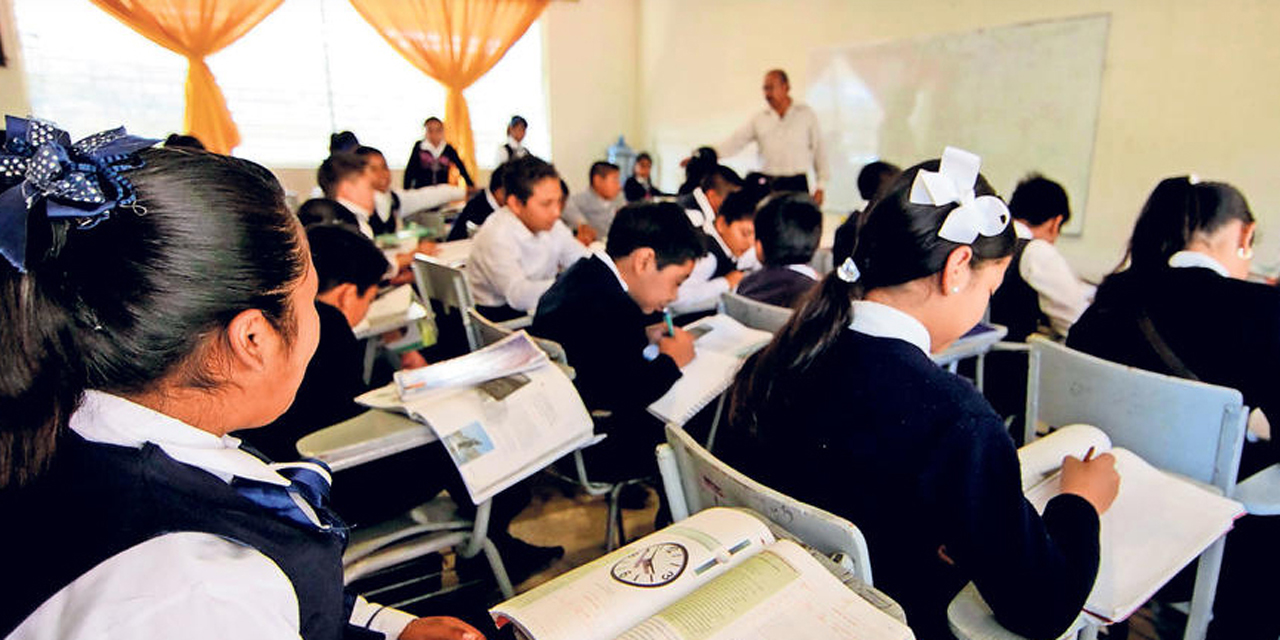 Escuelas privadas cumplen;  planteles públicos, regresan el 7 | El Imparcial de Oaxaca