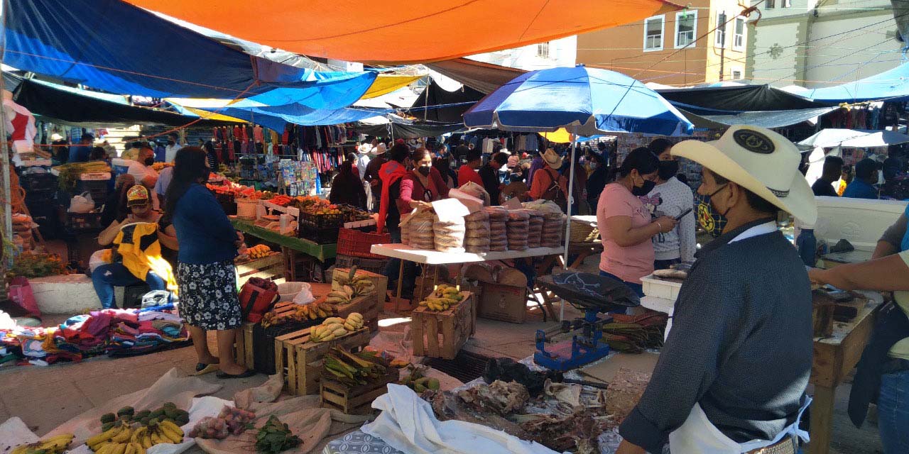 Autoridades de Huautla exhortan a comerciantes prevenirse del Covid | El Imparcial de Oaxaca