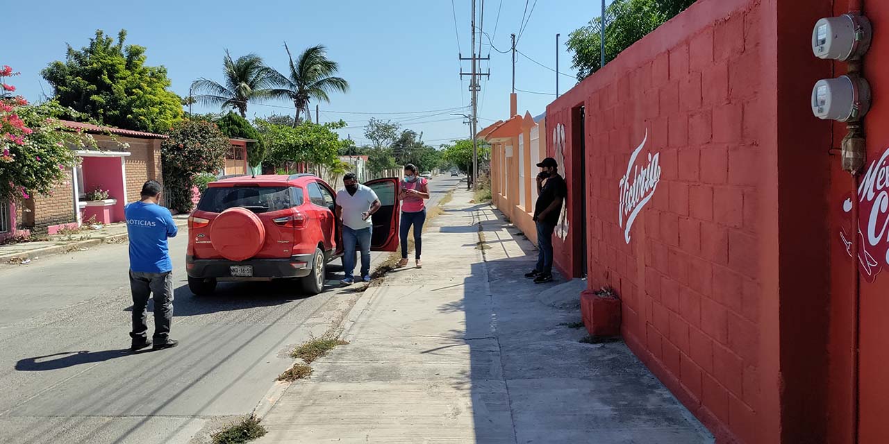Motociclista se estampa contra camioneta | El Imparcial de Oaxaca
