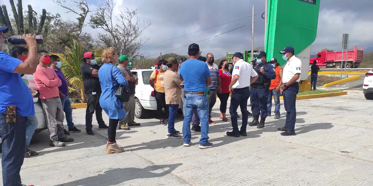 Demandan transportistas pago a grupo INDI | El Imparcial de Oaxaca