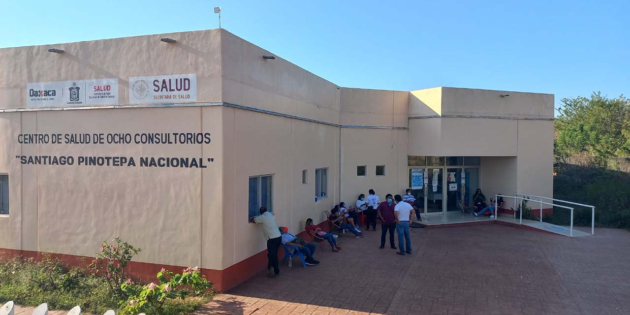 Paran labores trabajadores de salud en Pinotepa Nacional1 | El Imparcial de Oaxaca