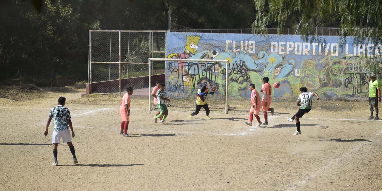 Gran choque futbolero en la Liga Libertad | El Imparcial de Oaxaca