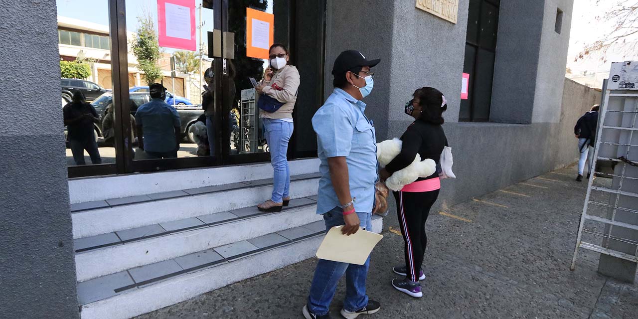 Impone Covid-19 paro y cierre de oficinas públicas | El Imparcial de Oaxaca