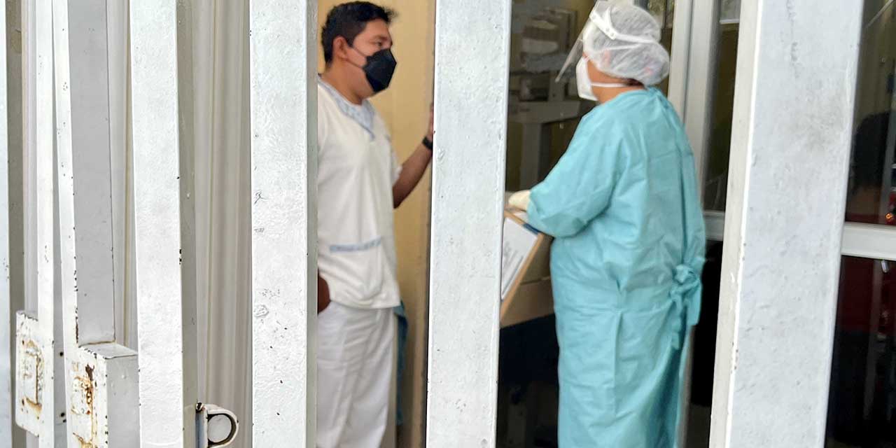 Agobia Covid al personal de salud; 650 contagios en el año | El Imparcial de Oaxaca