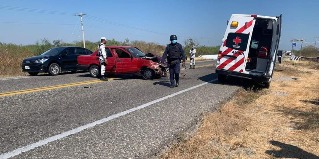 Encontronazo deja 2 personas lesionadas