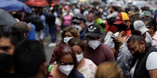 Suben los contagios por covid-19 y López Obrador pide mantener y extremar los cuidados