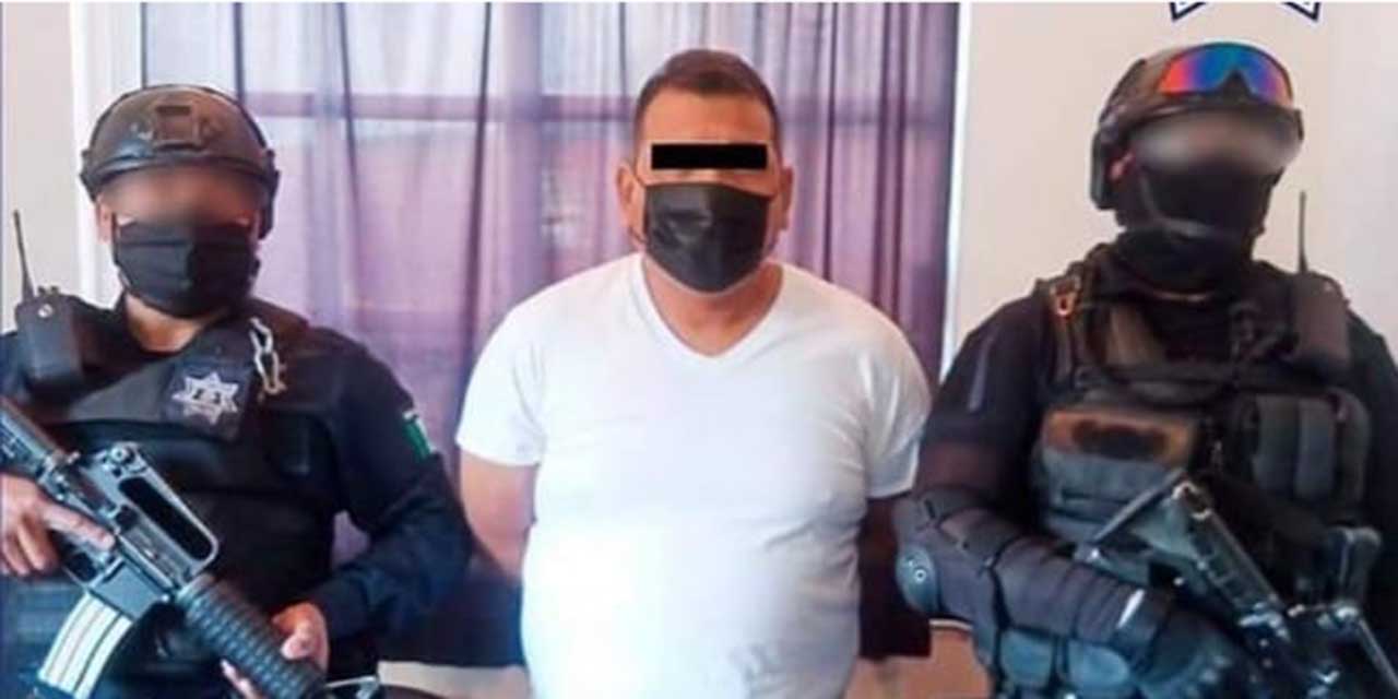 ¡Cazan a un presunto clonador de tarjetas! | El Imparcial de Oaxaca