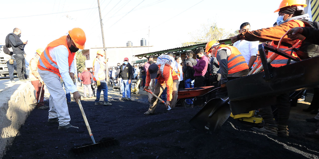 Apuran bacheo en calles y modifican calendario