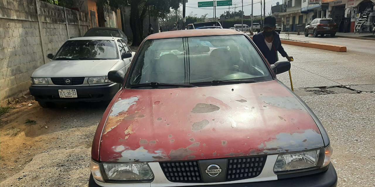 Detienen a sujeto por conducir vehículo robado | El Imparcial de Oaxaca