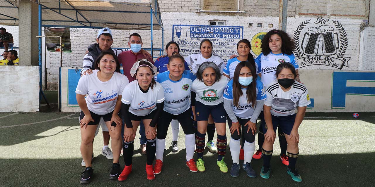 Infieles campeonas del futbol femenil