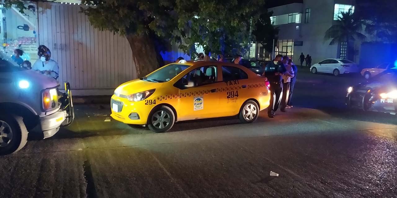 Taxista atropella a transeúnte; lo detienen | El Imparcial de Oaxaca