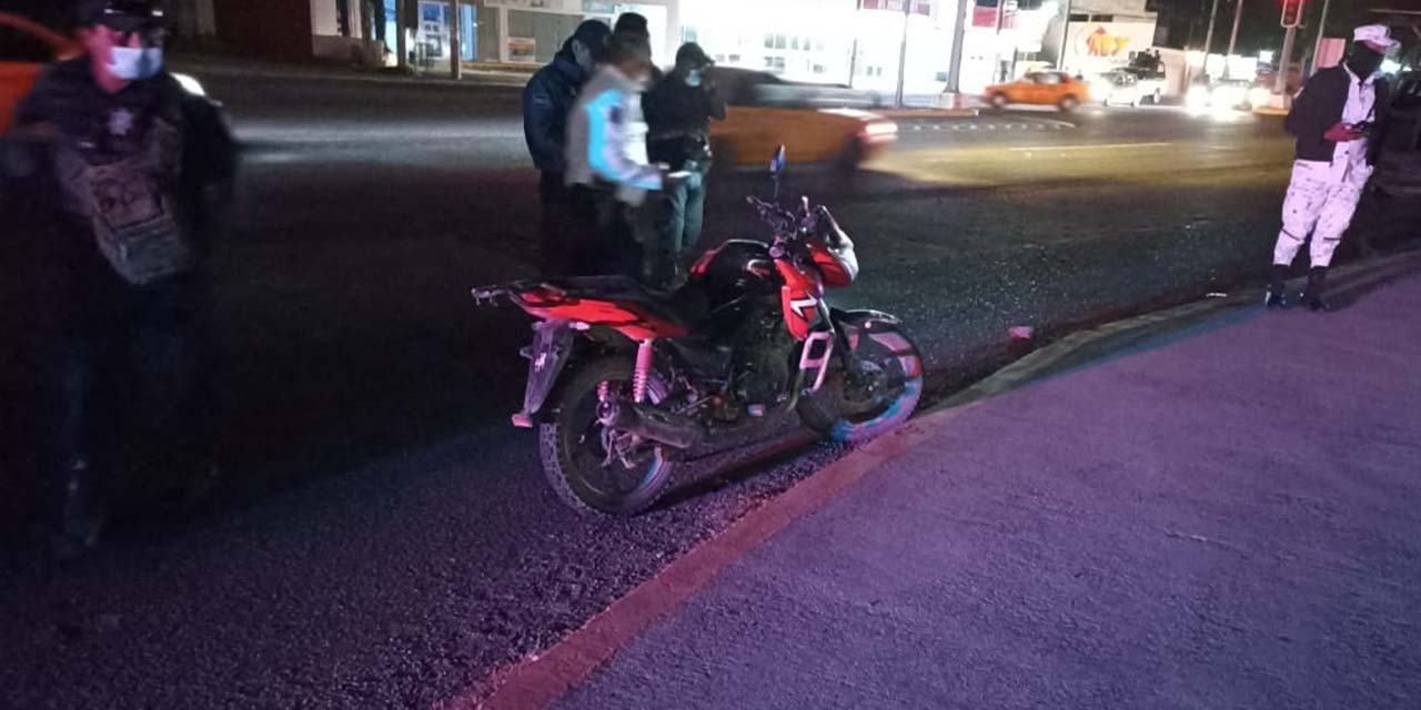 Balean a motociclista; responsables se dan a la fuga