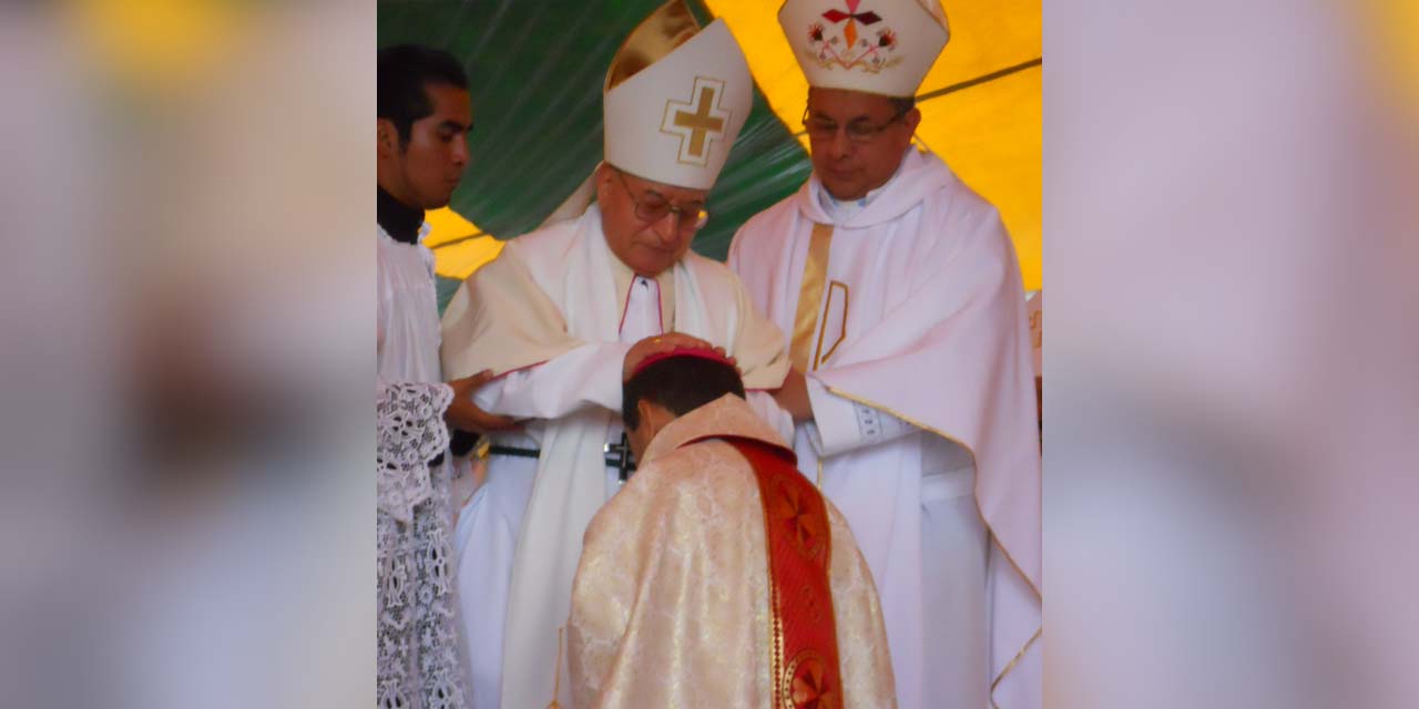Recordarán muerte del 1er obispo de Huautla con rosarios y misas | El Imparcial de Oaxaca