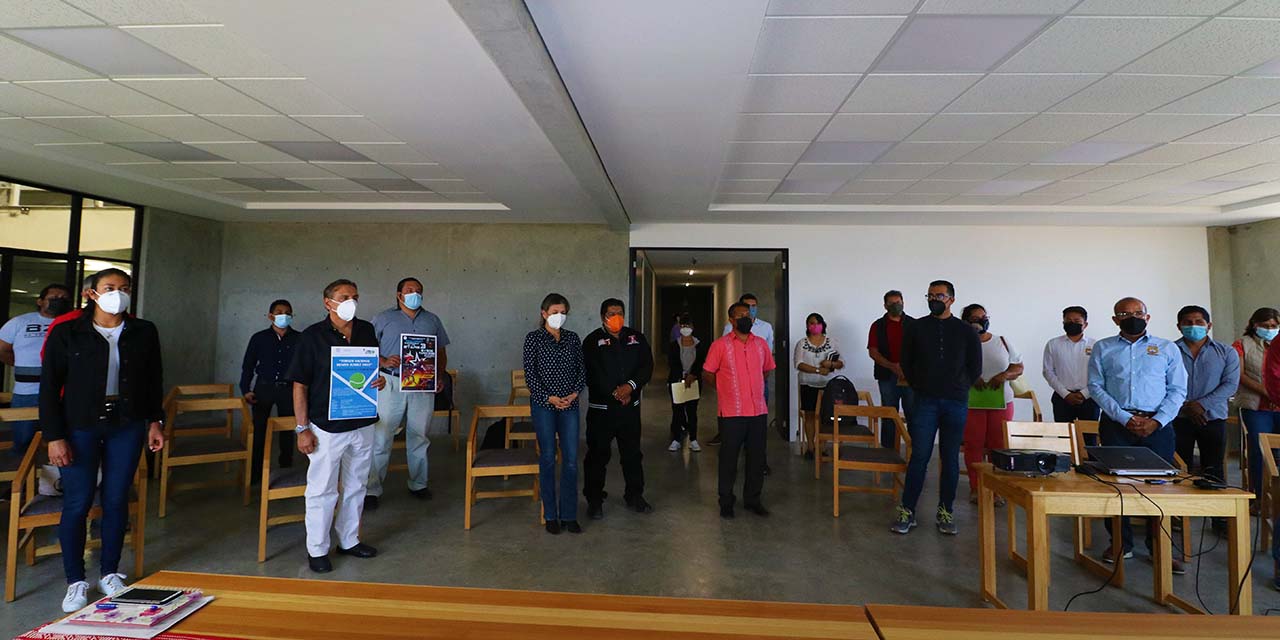 Presentan Bloque Deportivo Benito Juárez