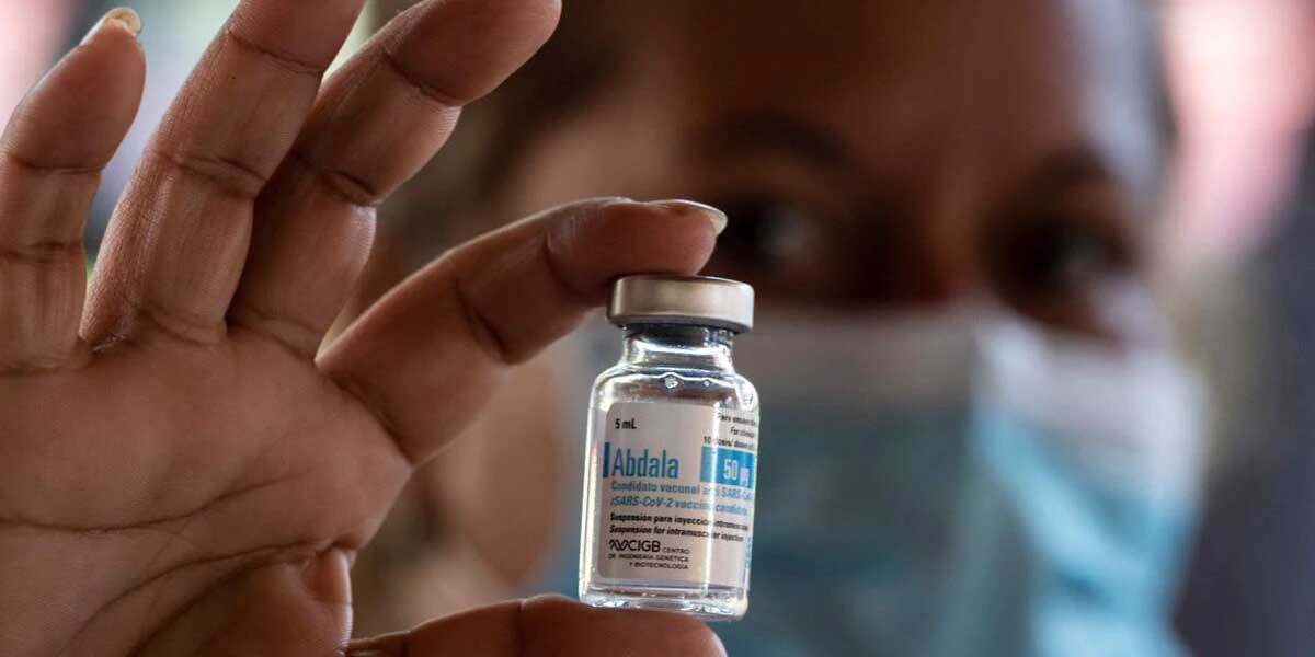 Cuba prueba Mambisa, su vacuna contra el covid-19 de aplicación nasal