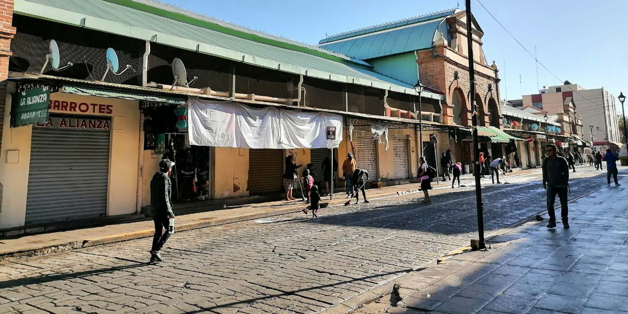 Restringen instalación de puestos semi fijos en el Centro Histórico de Oaxaca