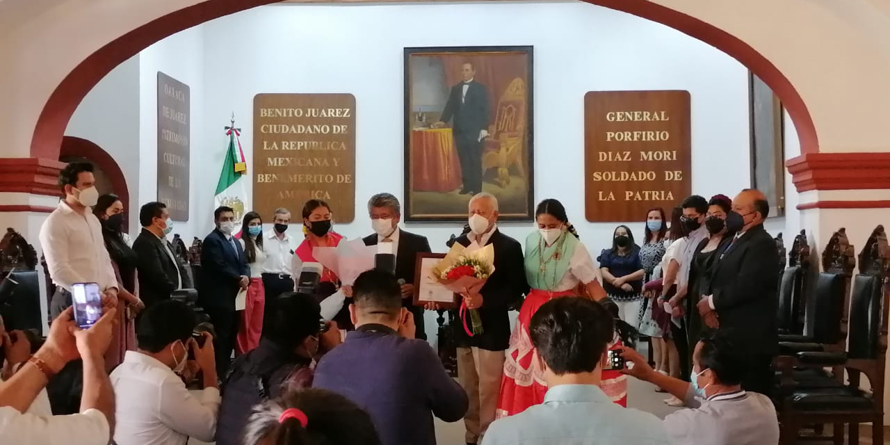 Ratifican a Jorge Bueno como cronista de la ciudad | El Imparcial de Oaxaca