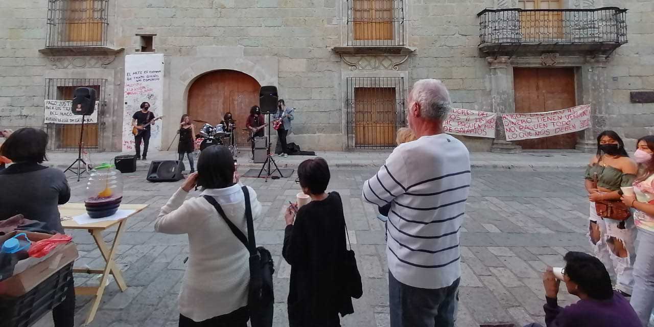 Con música, performance y video, trabajadores del MACO celebran 30 años del museo