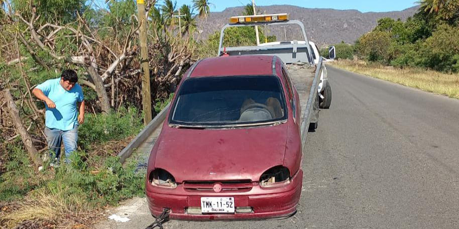 Desvalijan Chevy robado | El Imparcial de Oaxaca
