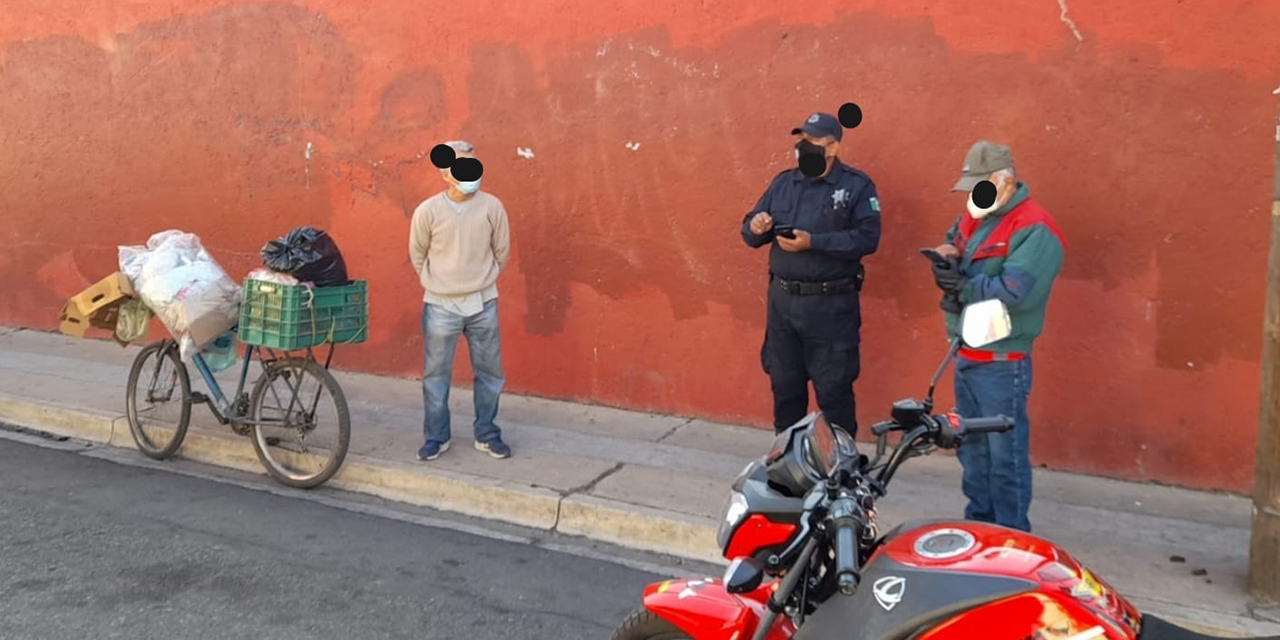 Detienen a hombre por tirar basura en vía pública | El Imparcial de Oaxaca