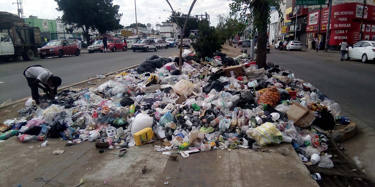 Siguen en las calles de la capital 3 mil tons de basura | El Imparcial de Oaxaca