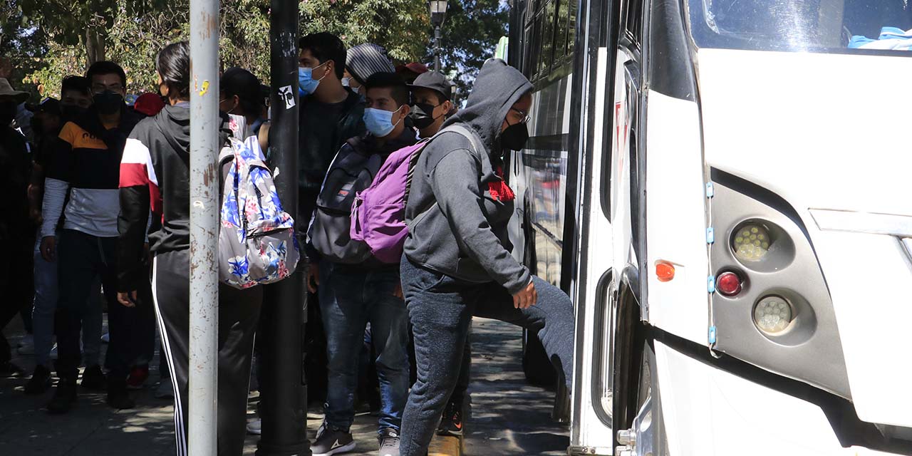 Sin plazas más de 300 egresados por no apoyar movimiento normalista | El Imparcial de Oaxaca