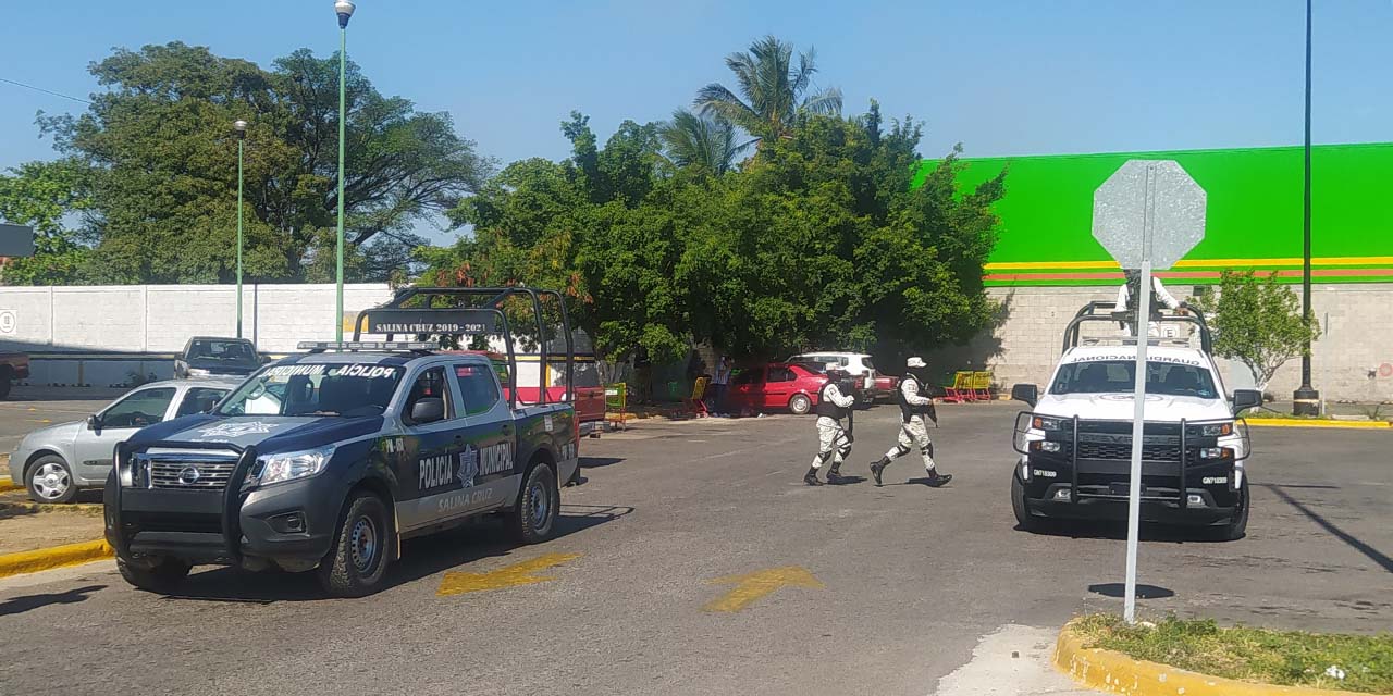 Asaltan a clientes de tienda comercial | El Imparcial de Oaxaca