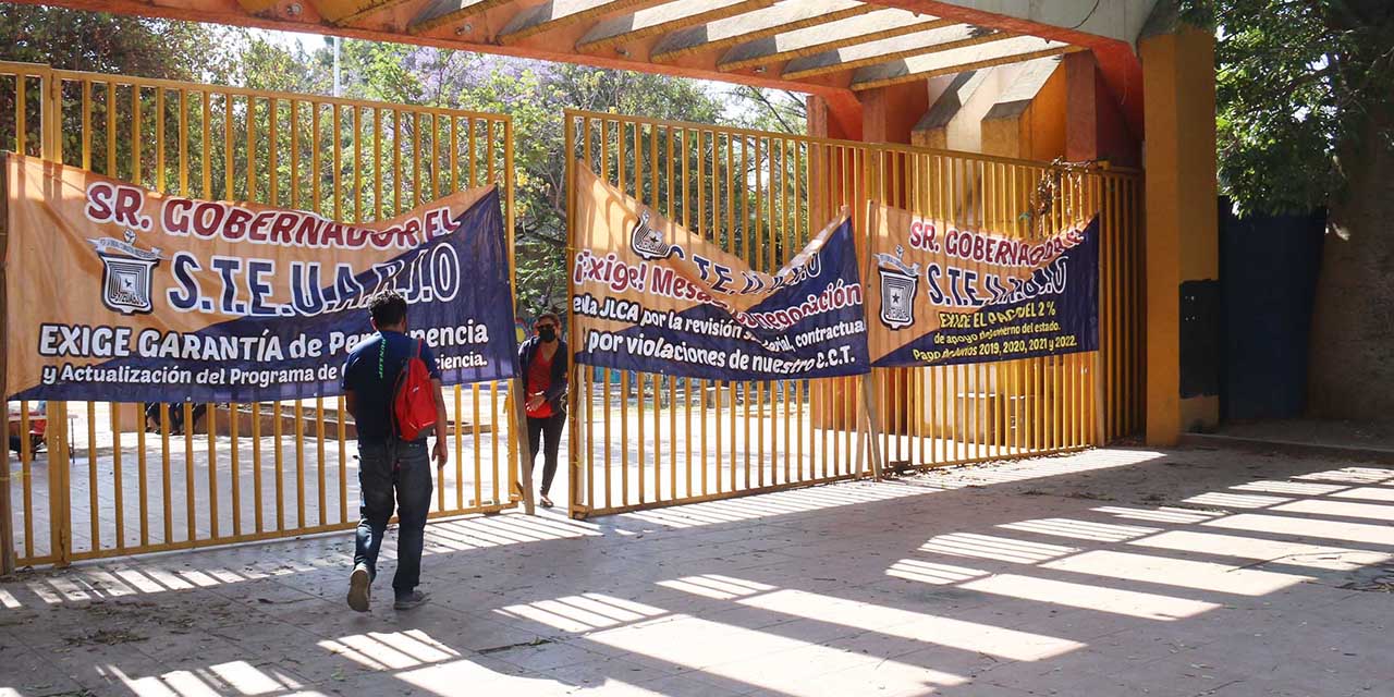 Aprieta STEUABJO a 4 días de vencer emplazamiento a huelga | El Imparcial de Oaxaca