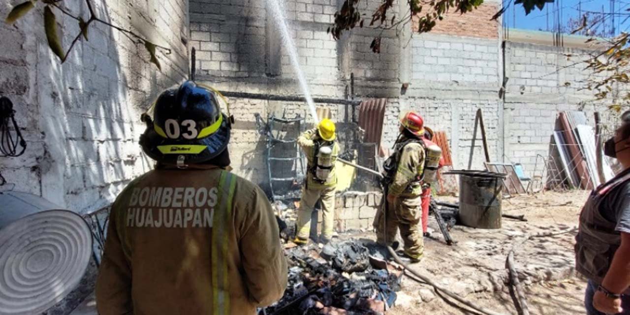 Bomberos sofocan incendio en casa habitación | El Imparcial de Oaxaca