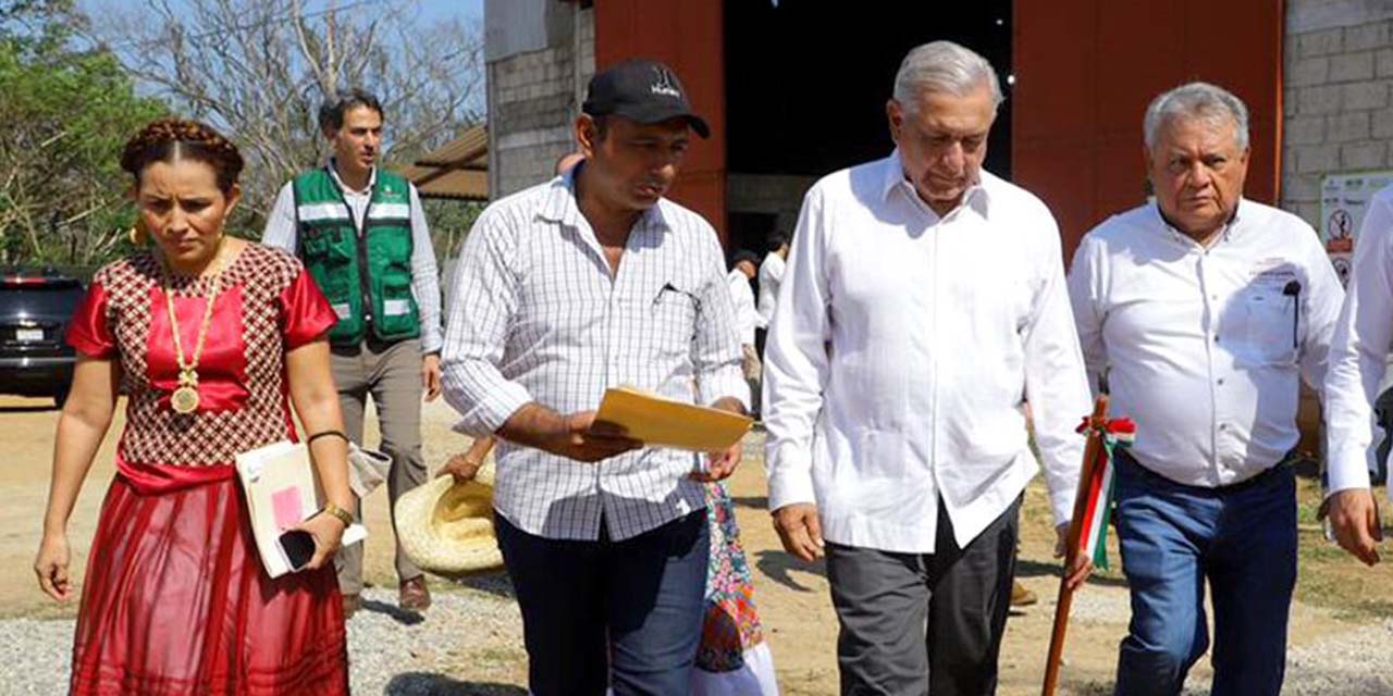 Va presidente López Obrador a San Pablo Guelatao | El Imparcial de Oaxaca