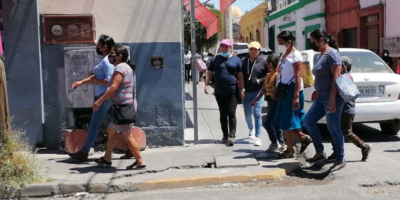 Calles, una trampa por robo y deterioro de tapas y registros | El Imparcial de Oaxaca