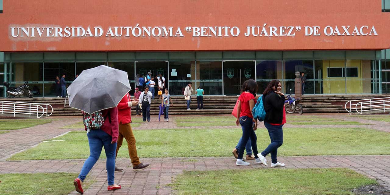 Desoyen sindicatos llamado de rector; rechazan iniciar clases