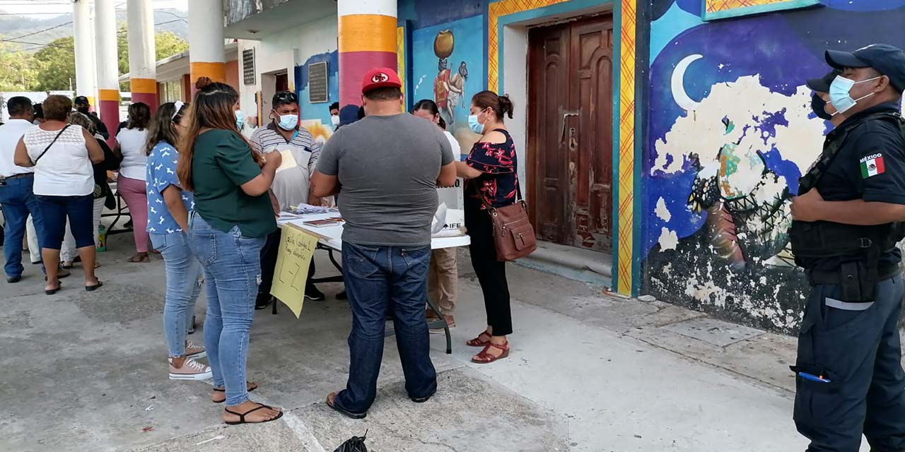 Bahía la Ventosa elige a su agente municipal | El Imparcial de Oaxaca