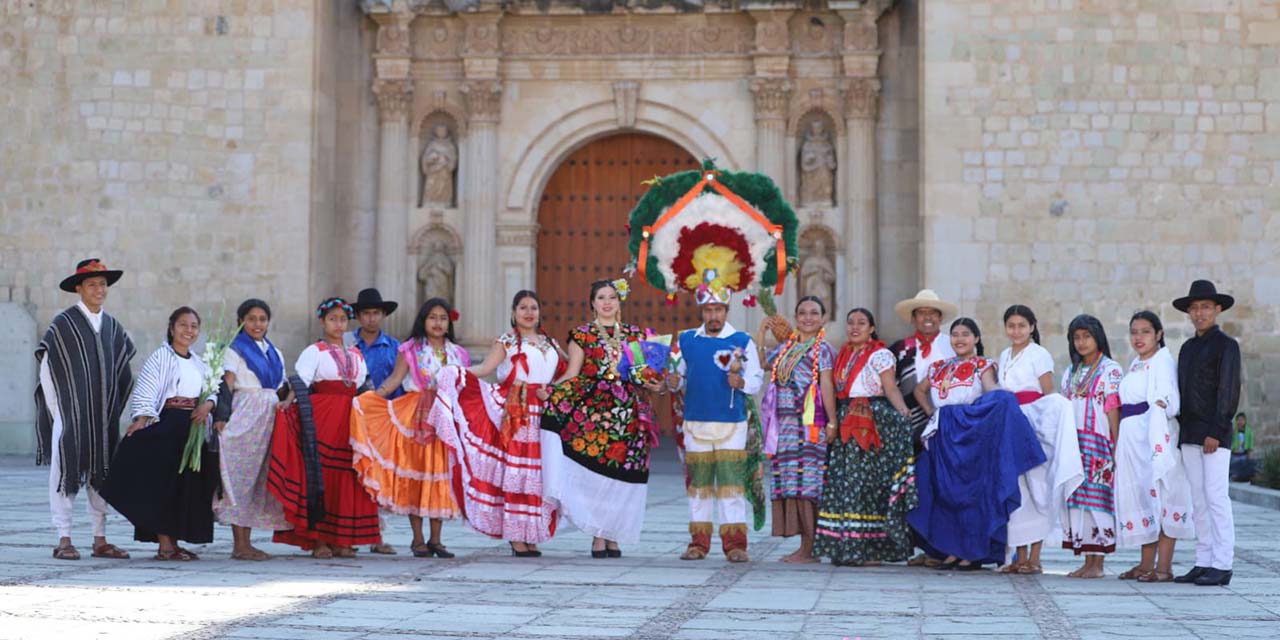 Huatulco Fashion: Con amor, con gratitud