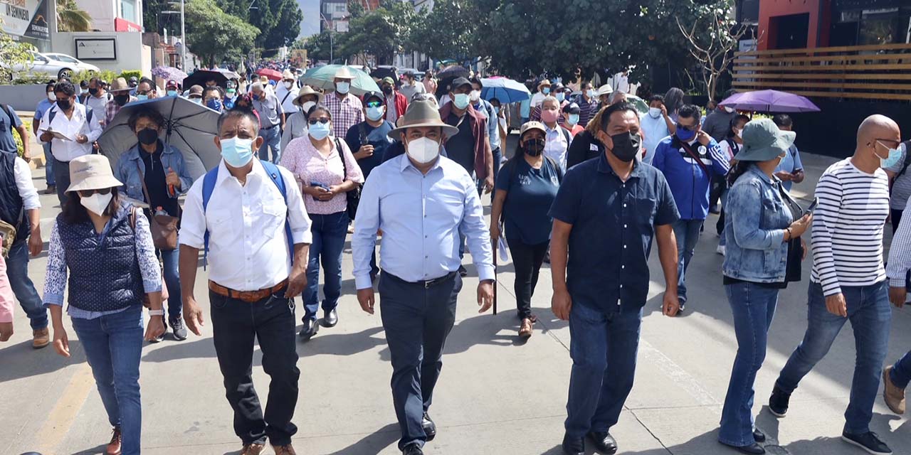 Un año de retraso en relevo de la S-22; retoma la renovación