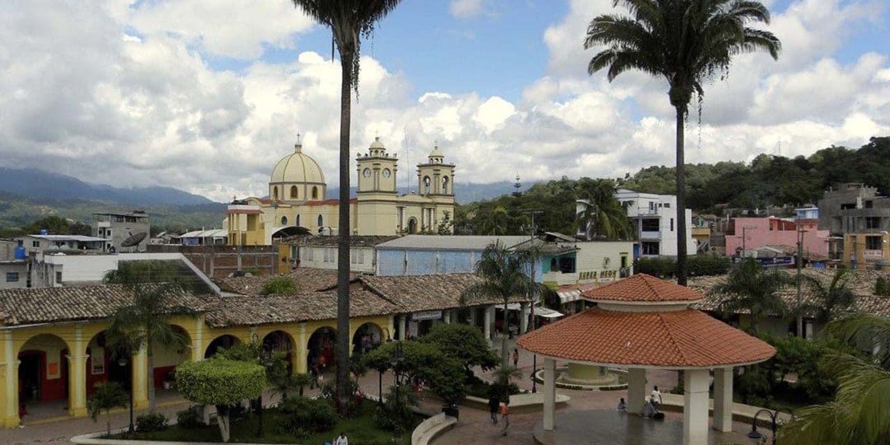 Buscan en Putla de Guerrero garantizar servicios y paz social | El Imparcial de Oaxaca
