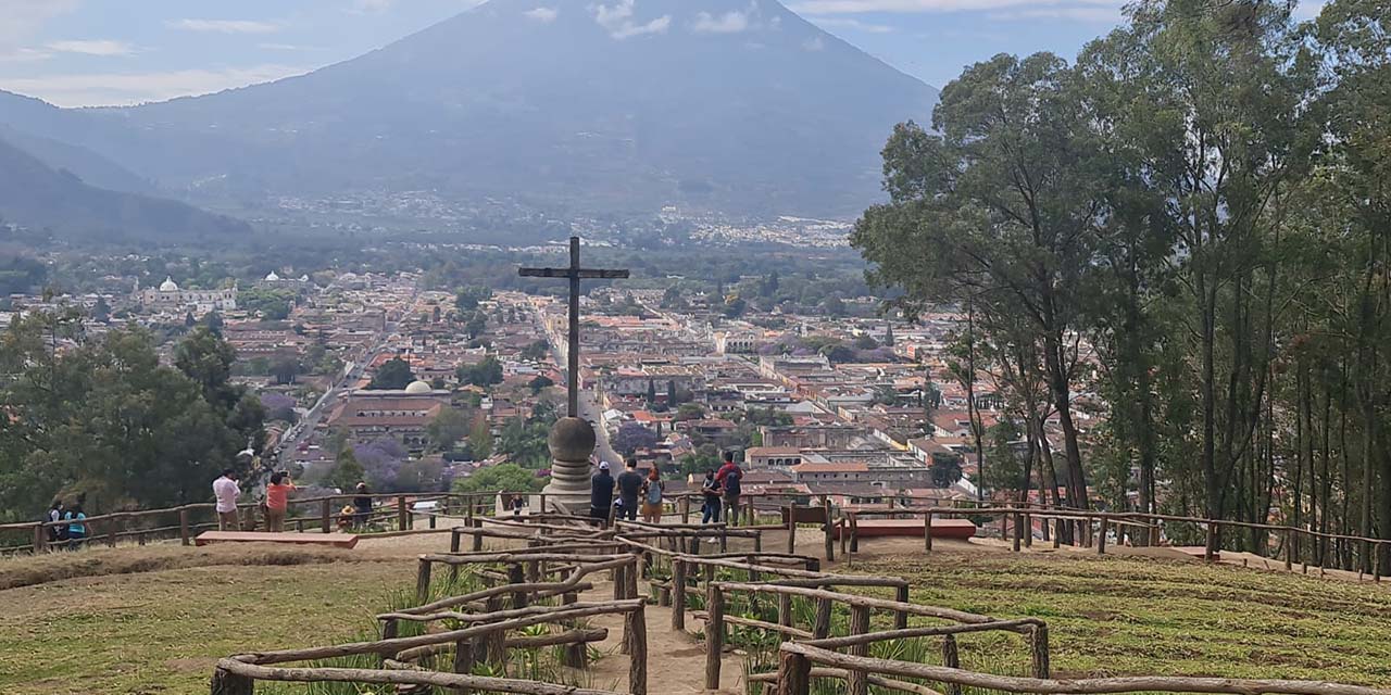 Mayas kaqchikeles y españoles, fundadores de Antigua Guatemala | El Imparcial de Oaxaca
