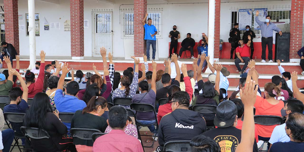 Entre disputas, omisión a ley seca y hermetismo, elecciones en agencias | El Imparcial de Oaxaca
