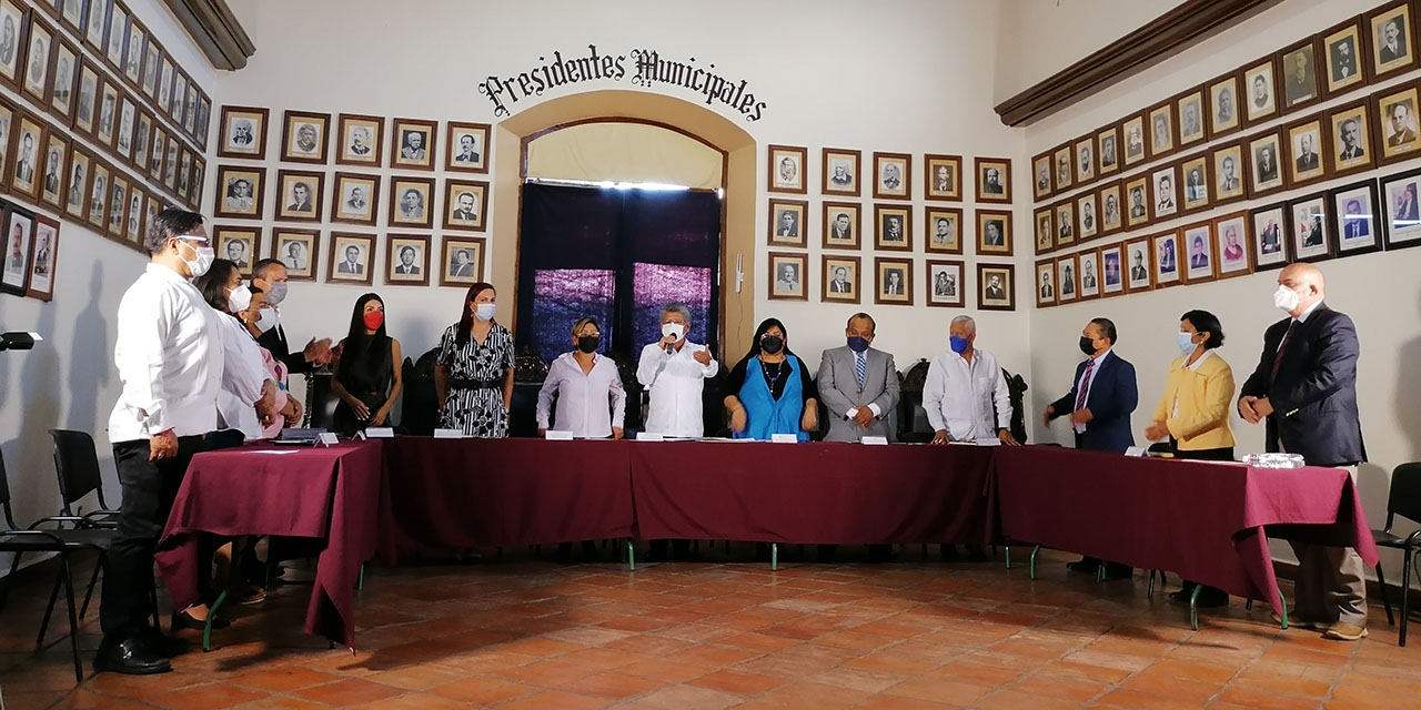 Instalan comisión por centenario de la Constitución de Oaxaca  | El Imparcial de Oaxaca