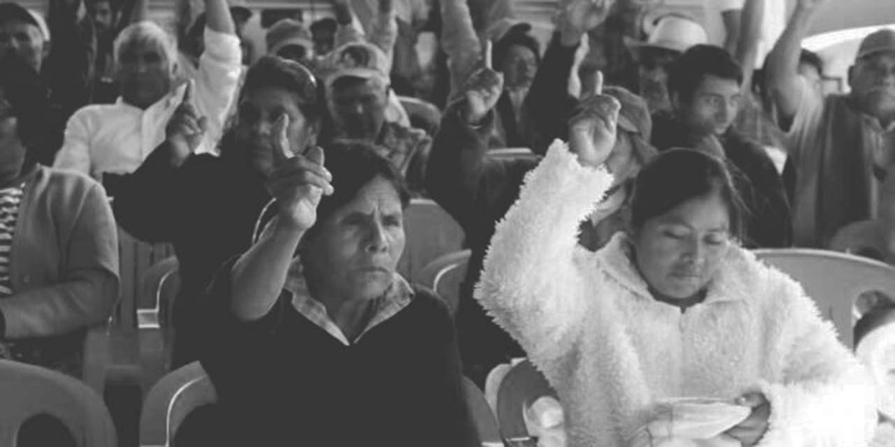 Avanzan mujeres en sistemas normativos | El Imparcial de Oaxaca