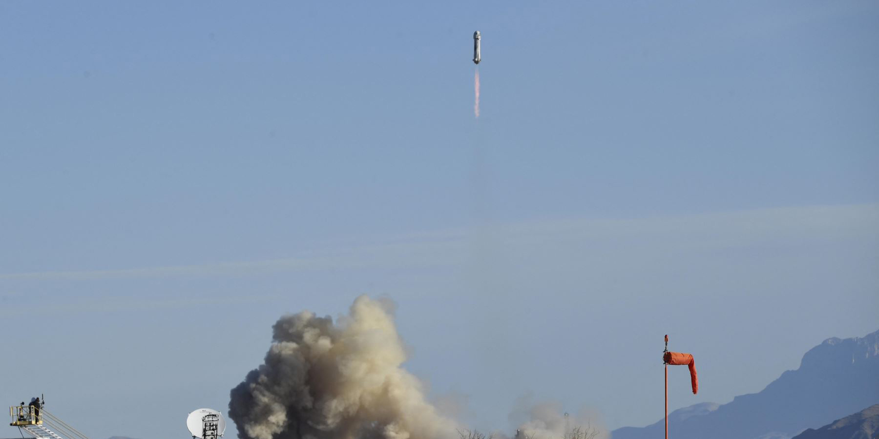 Blue Origin realiza con éxito su cuarto vuelo tripulado al espacio | El Imparcial de Oaxaca