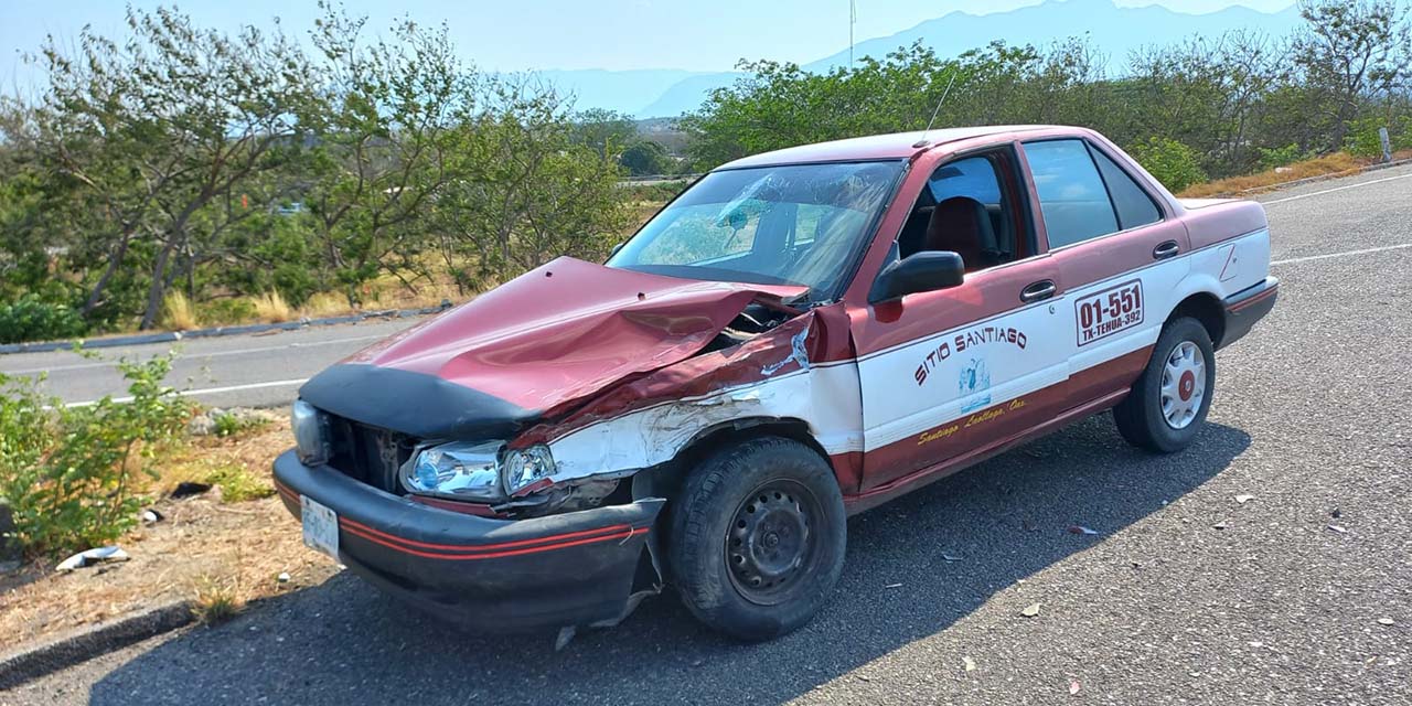 Aparatoso accidente deja dos personas lesionadas | El Imparcial de Oaxaca