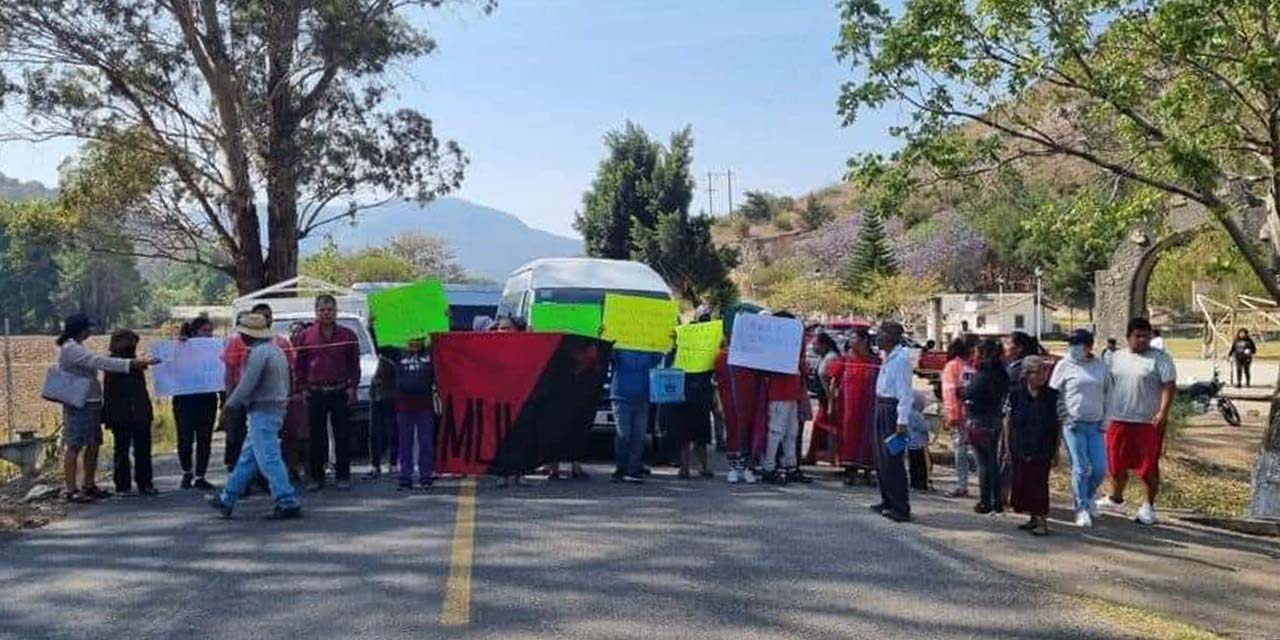 Bloquean carreteras tras el ingreso de Guardia Nacional | El Imparcial de Oaxaca