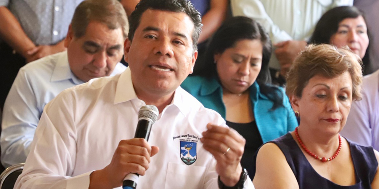 “Tira la toalla” rector de la UABJO | El Imparcial de Oaxaca